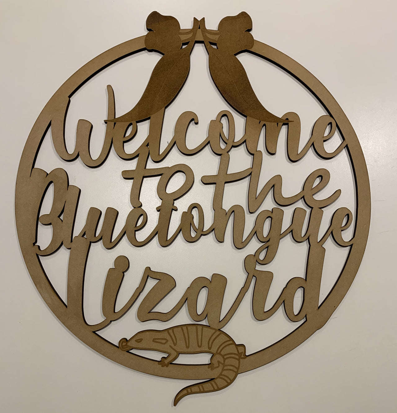 Welcome to Blue tongue lizard room name - circle design - Tiny Memories Laser